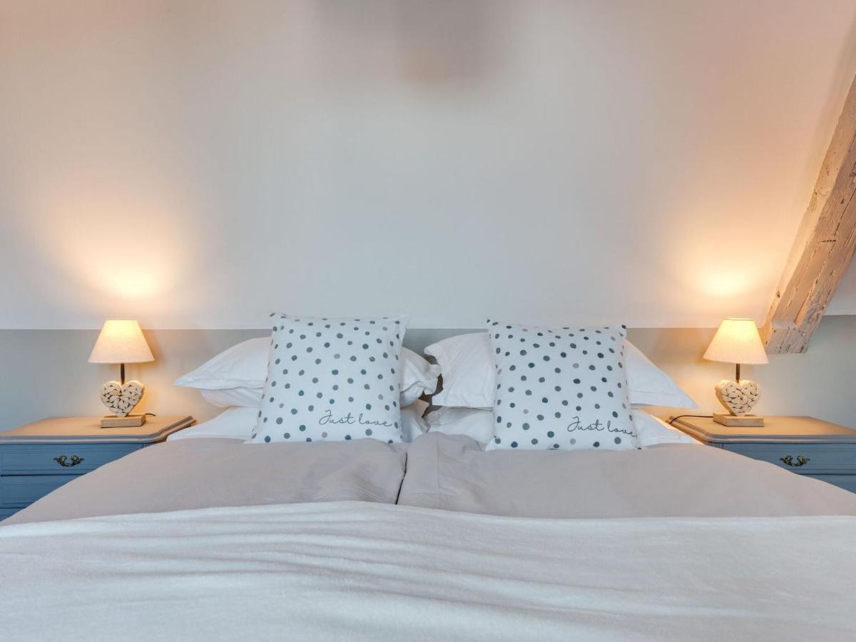 Stunning Apartment In Heart Of Dambach La Ville Eksteriør bilde